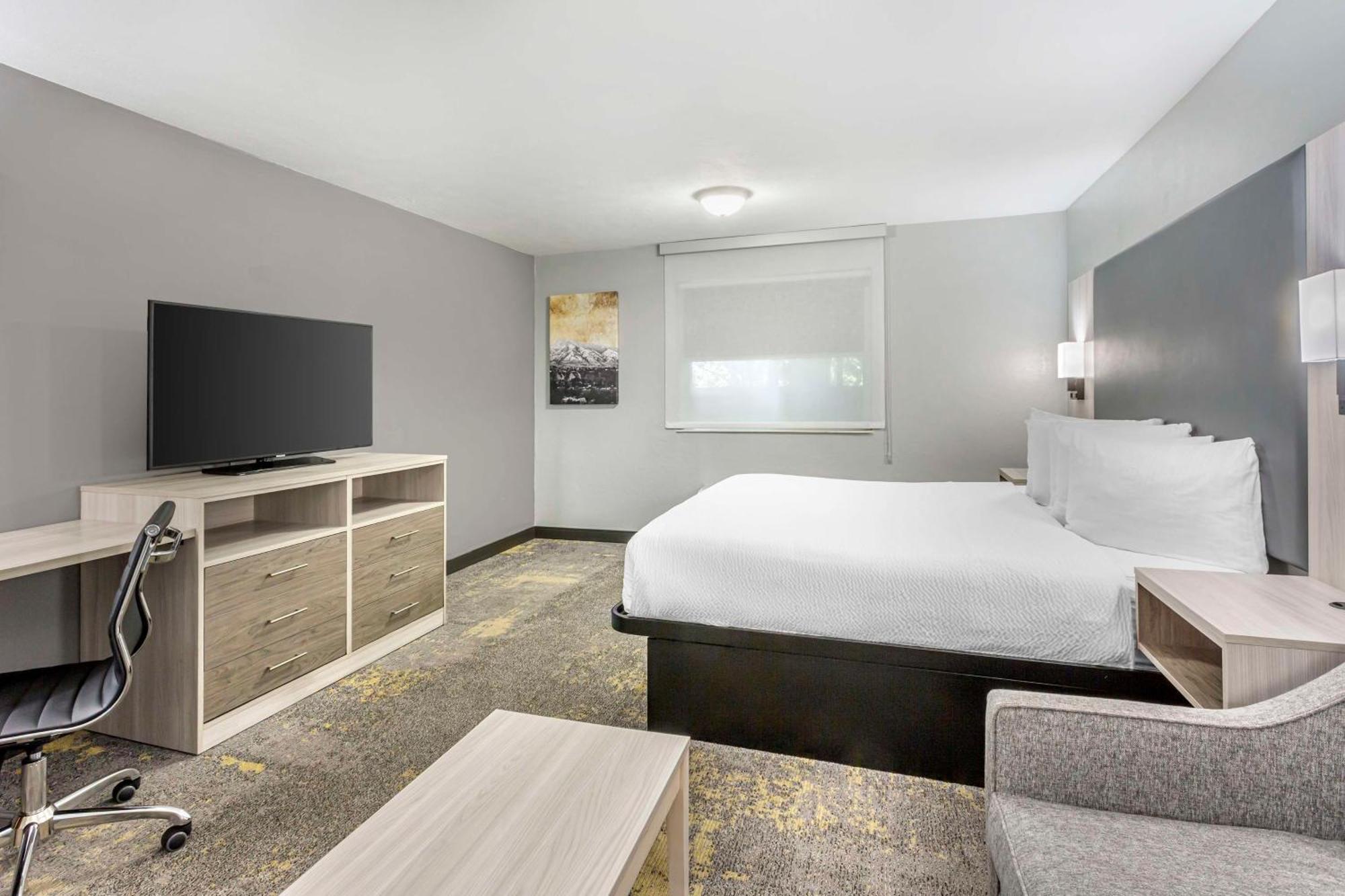 Best Western Plus Weston Inn Логан Экстерьер фото