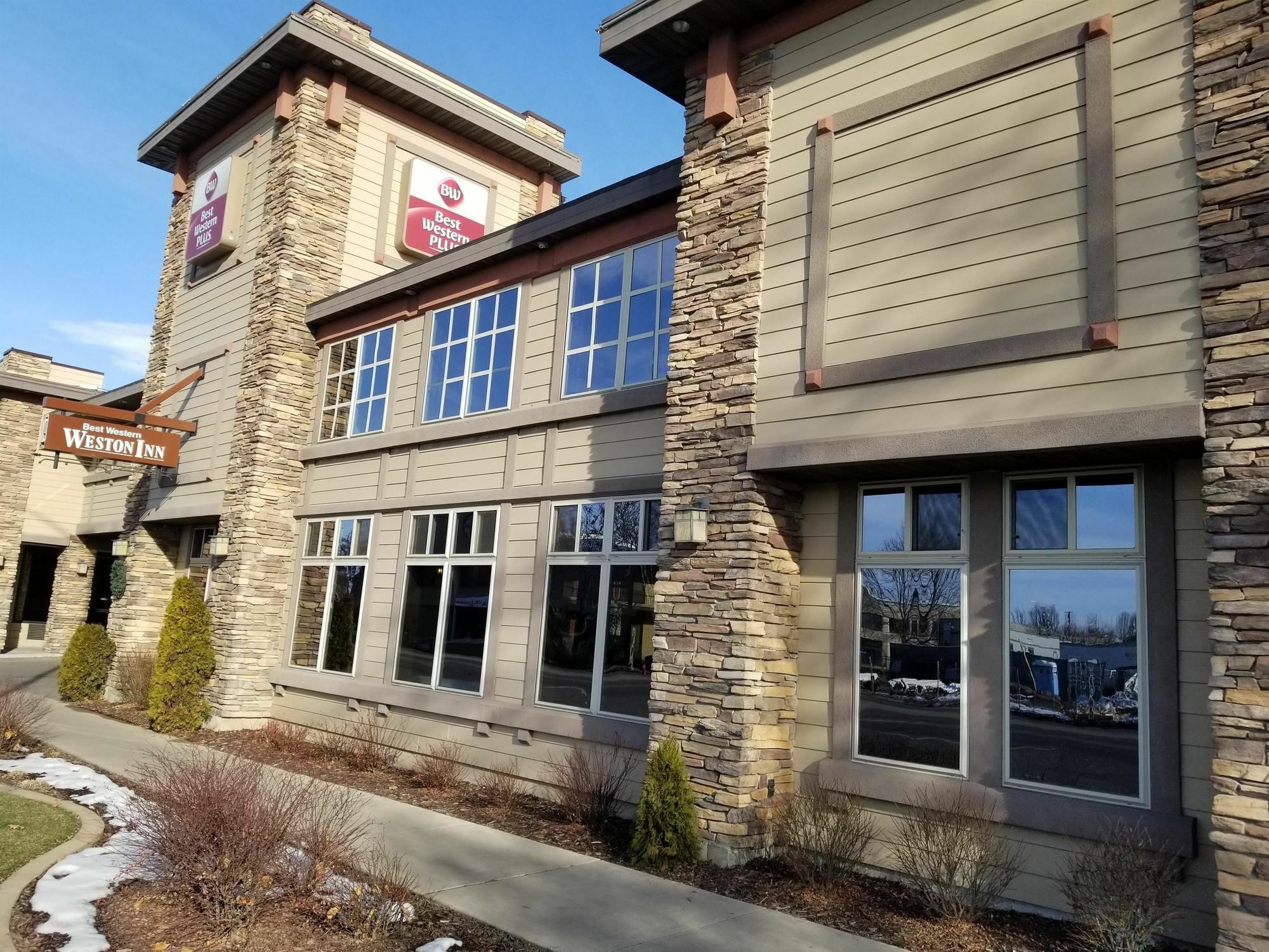 Best Western Plus Weston Inn Логан Экстерьер фото